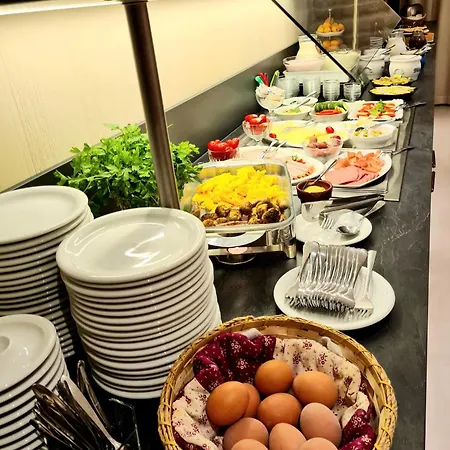 Andersen Hotel 3*